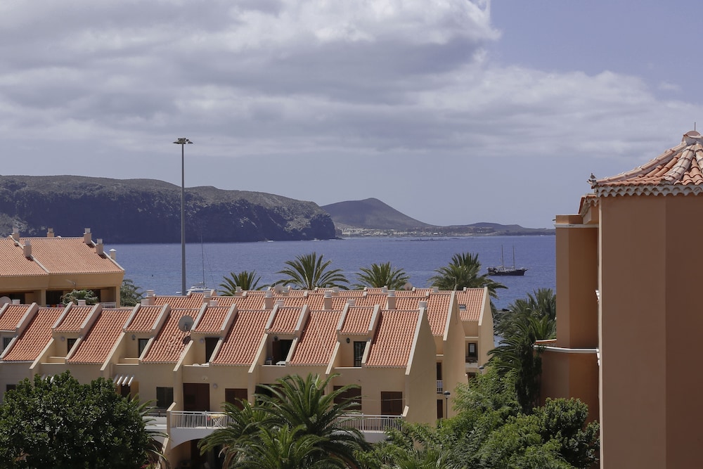 Coral Compostela Beach — Attractions in the area in Playa de las Americas, Canary Islands