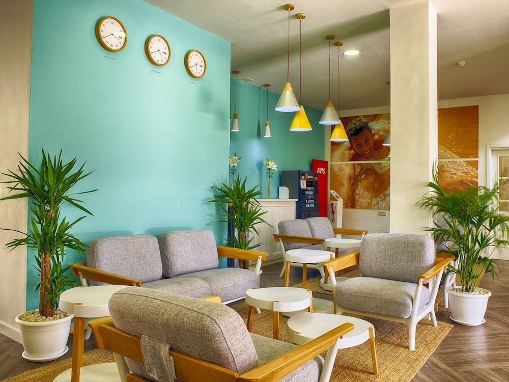 Coral Compostela Beach Golf — Restaurant & bars in Playa de las Americas, Canary Islands