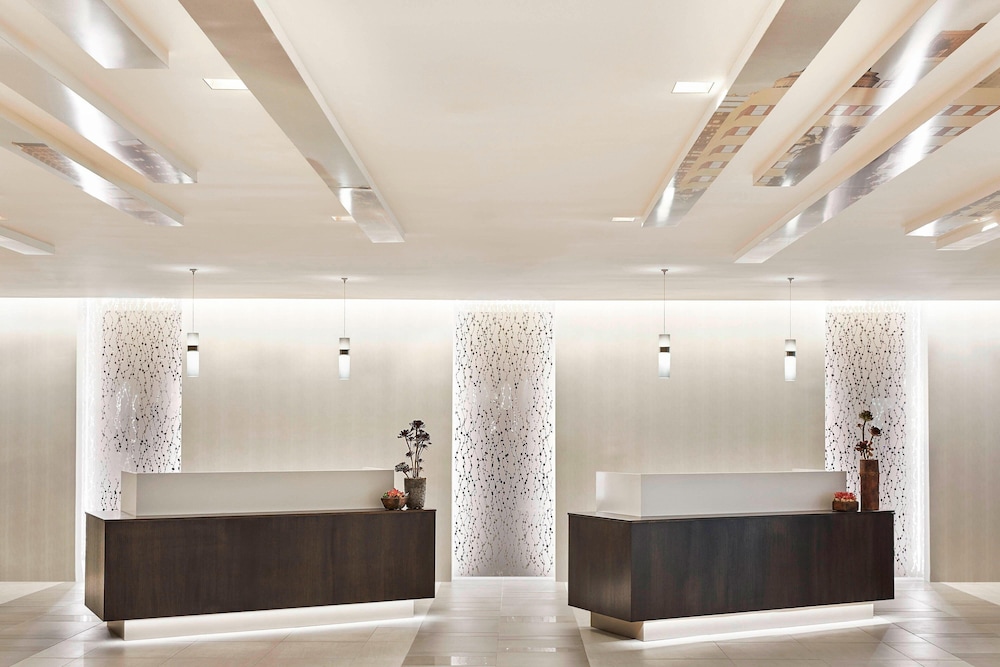 Los Angeles Airport Marriott — Hotel building in Los Angeles, California