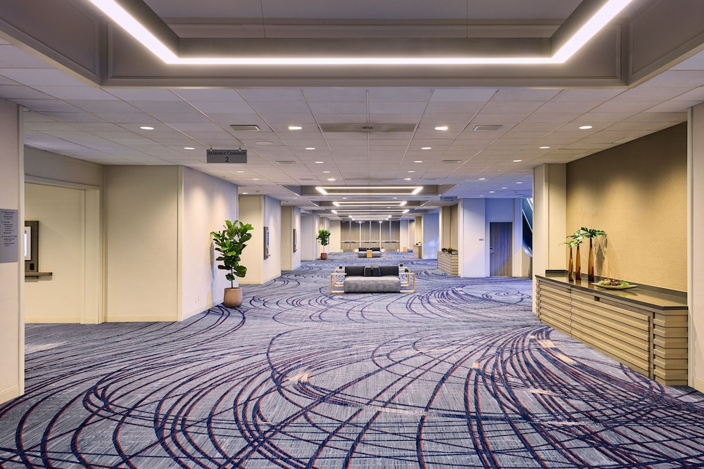 Los Angeles Airport Marriott — Hotel building in Los Angeles, California