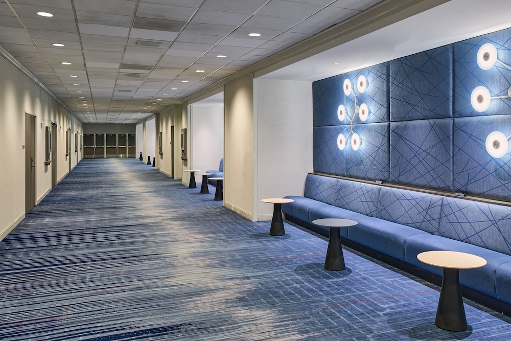 Los Angeles Airport Marriott — Hotel building in Los Angeles, California