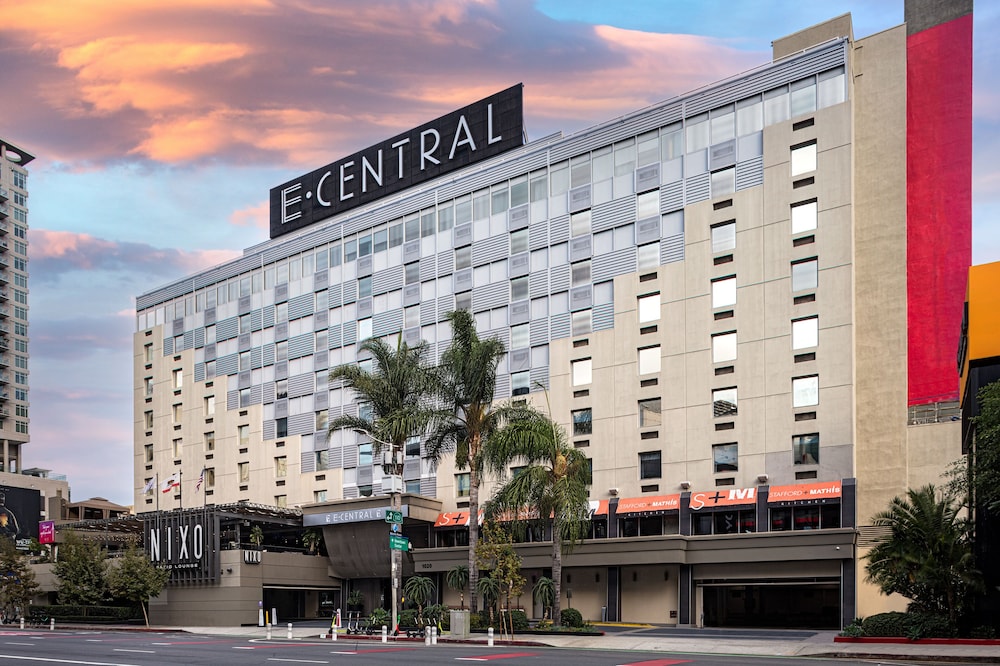 E-Central Downtown Los Angeles Hotel — Hotel building in Los Angeles, California
