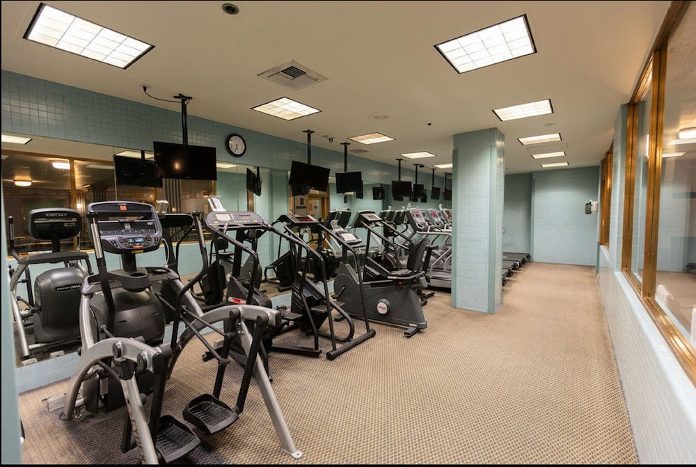The Biltmore Los Angeles — Sports & recreation in Los Angeles, California