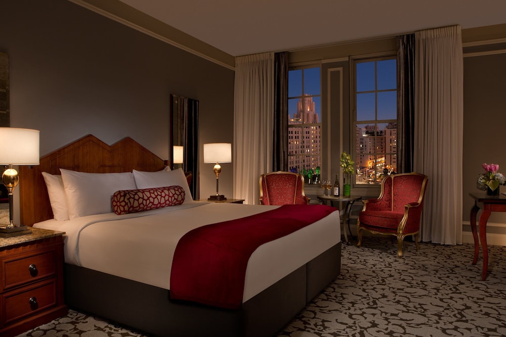 The Biltmore Los Angeles — Hotel rooms in Los Angeles, California