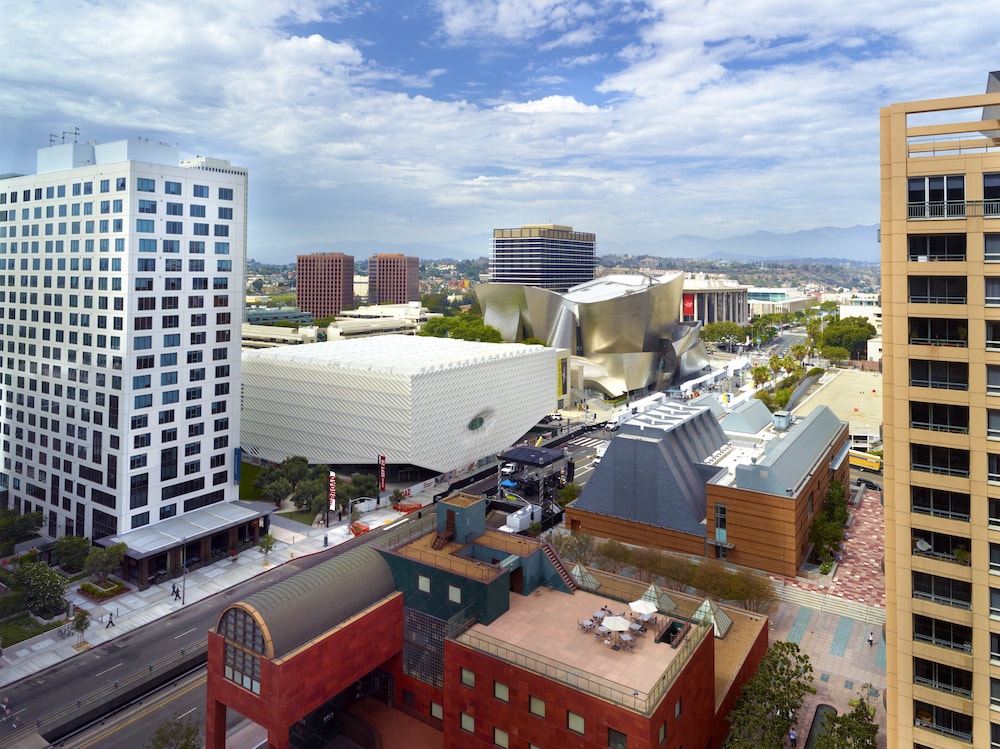 Omni Los Angeles Hotel at California Plaza — Attractions in the area in Los Angeles, California