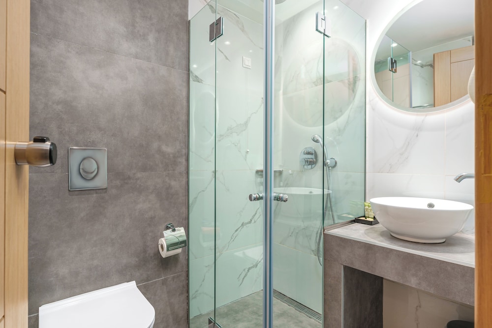 Parnon Hotel — Hotel rooms in Athens, Attica