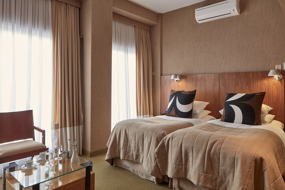 Philippos Hotel — Hotel rooms in Athens, Attica