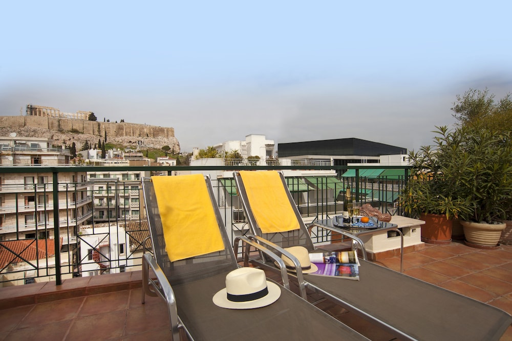 Philippos Hotel — Main photo in Athens, Attica