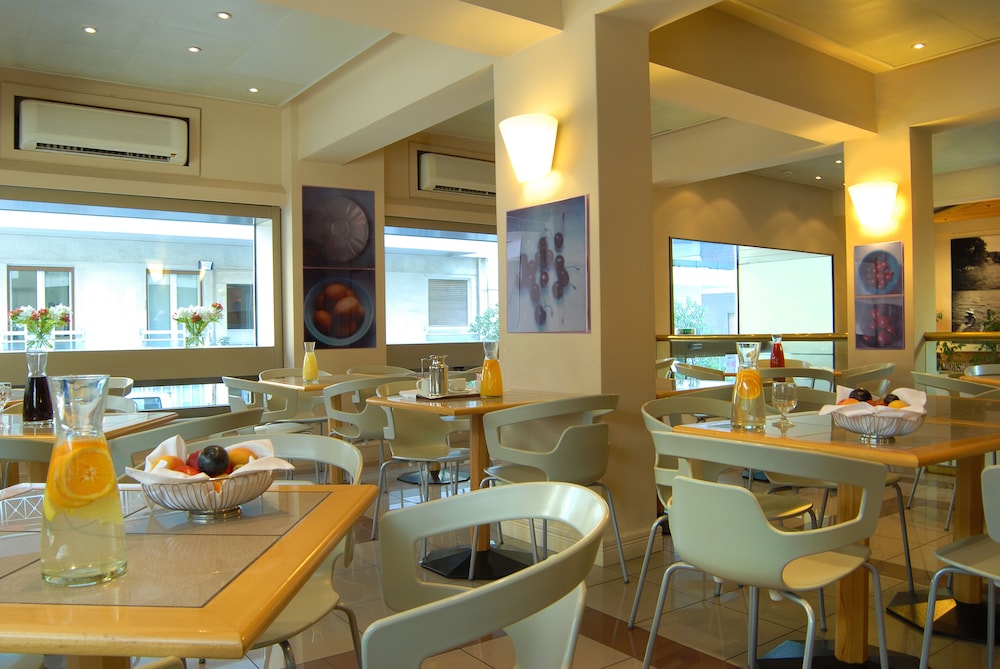 Philippos Hotel — Restaurant & bars in Athens, Attica