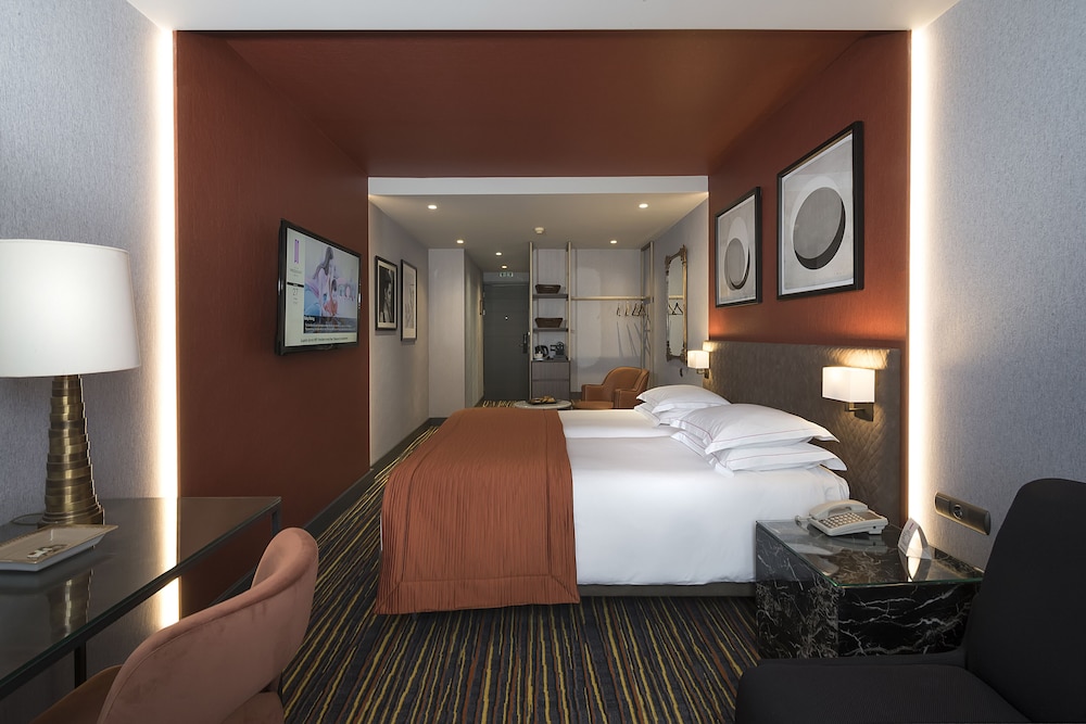 President Hotel Athens — Hotel rooms in Athens, Attica