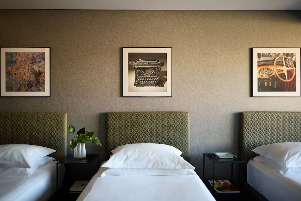President Hotel Athens — Hotel rooms in Athens, Attica