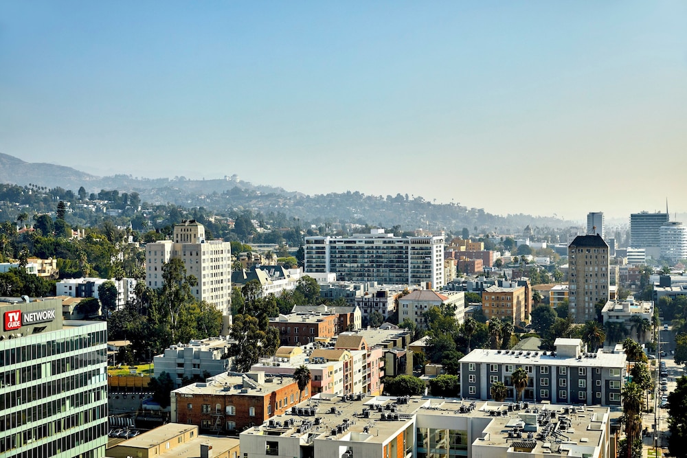 Loews Hollywood Hotel — Attractions in the area in Los Angeles, California