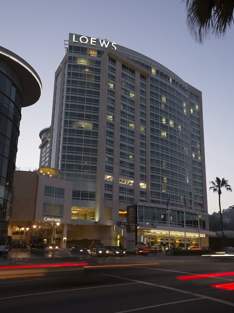 Loews Hollywood Hotel — Main photo in Los Angeles, California