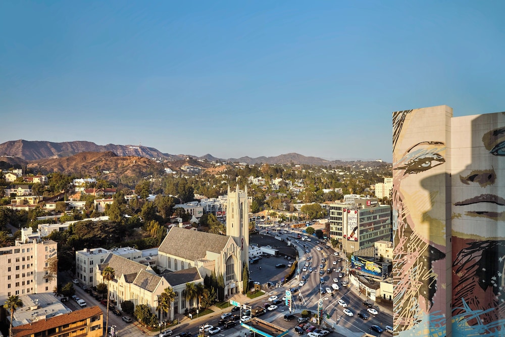 Loews Hollywood Hotel — Attractions in the area in Los Angeles, California
