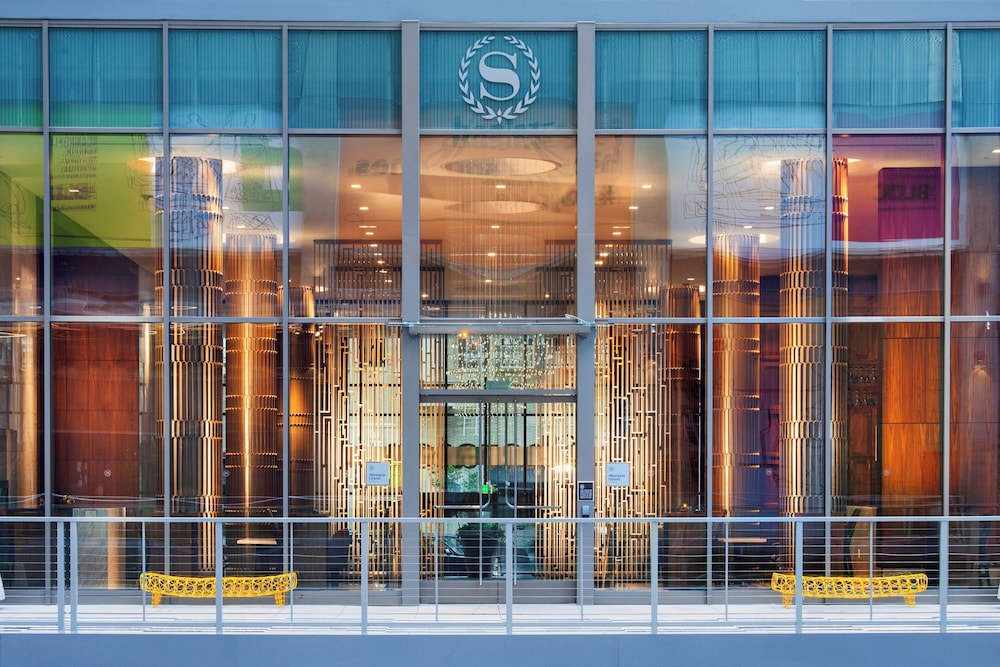 Sheraton Grand Los Angeles — Hotel building in Los Angeles, California