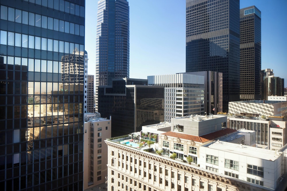 Sheraton Grand Los Angeles — Hotel building in Los Angeles, California