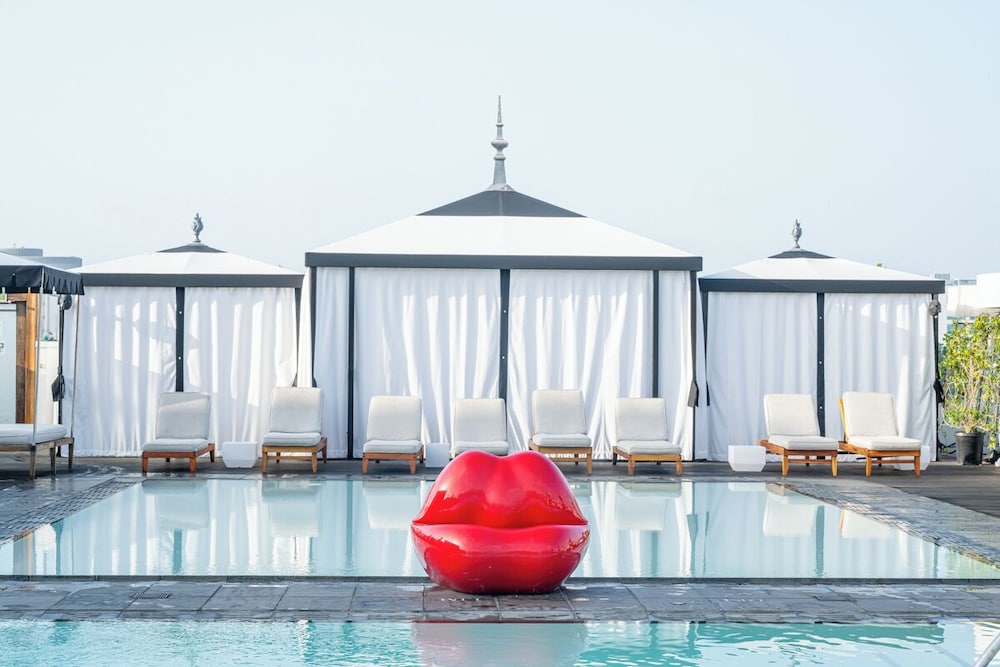SLS Hotel, a Luxury Collection Hotel, Beverly Hills — Swimming pool in Los Angeles, California