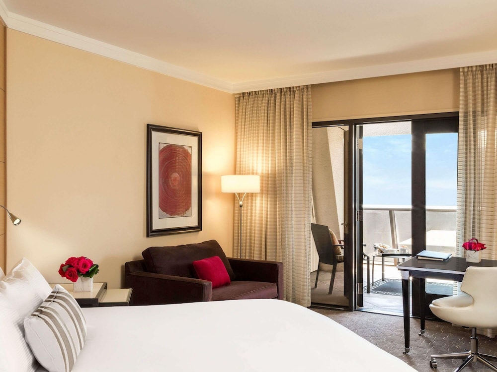 Sofitel LA at Beverly Hills — Hotel rooms in Los Angeles, California