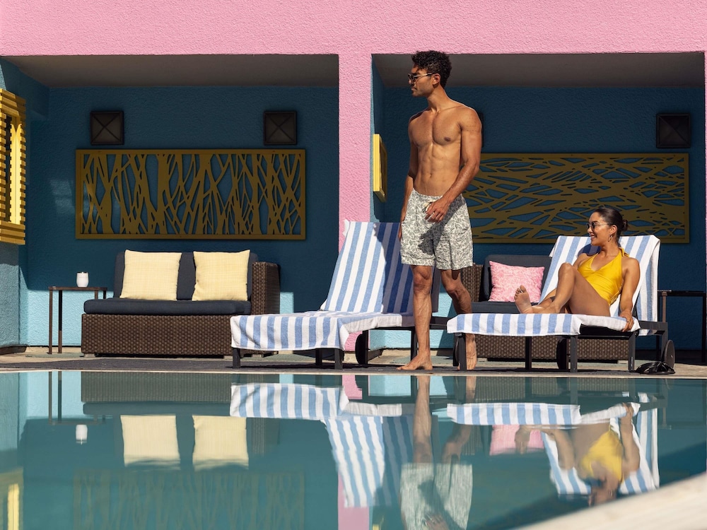 Sofitel LA at Beverly Hills - zdjęcie 4