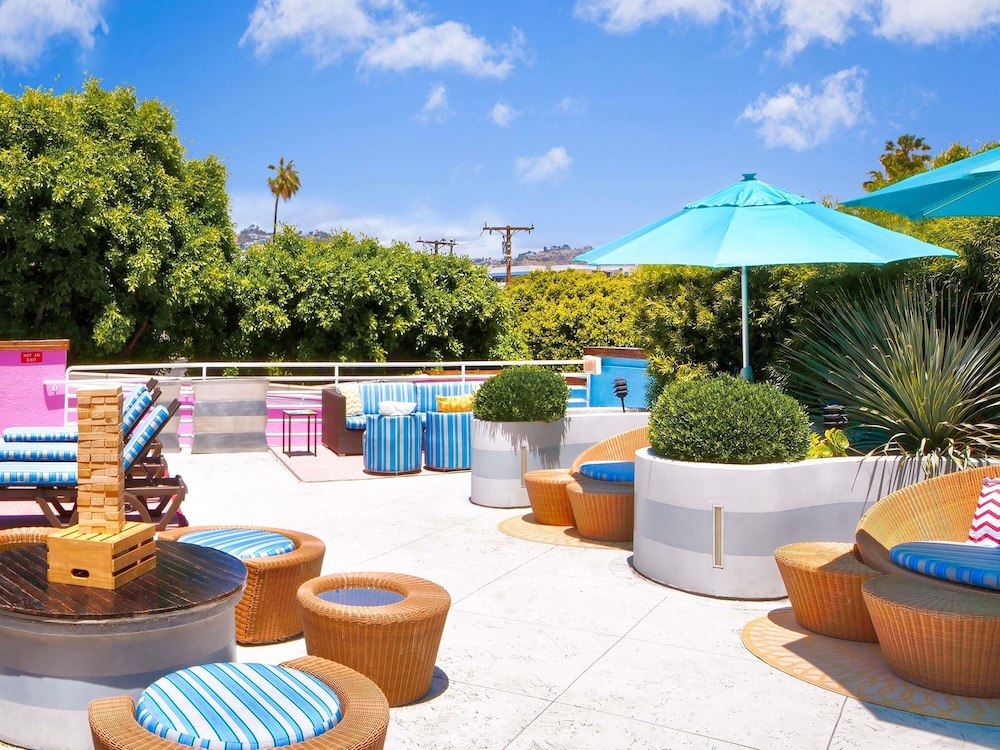Sofitel LA at Beverly Hills — Restaurant & bars in Los Angeles, California
