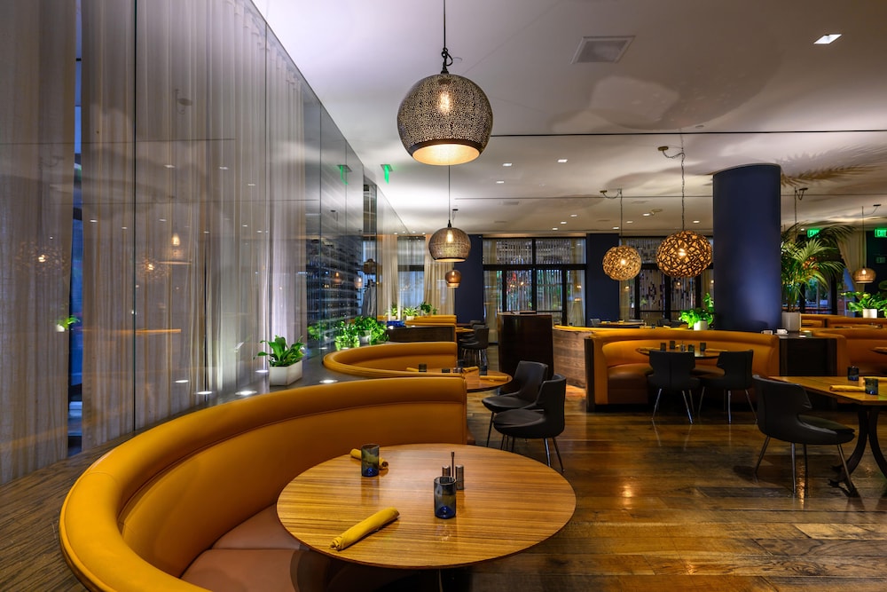 Sofitel LA at Beverly Hills — Restaurant & bars in Los Angeles, California
