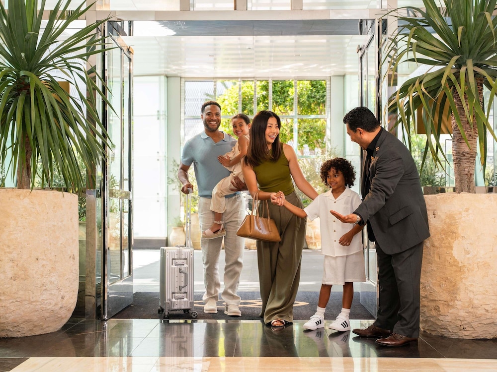 Sofitel LA at Beverly Hills — Hotel building in Los Angeles, California