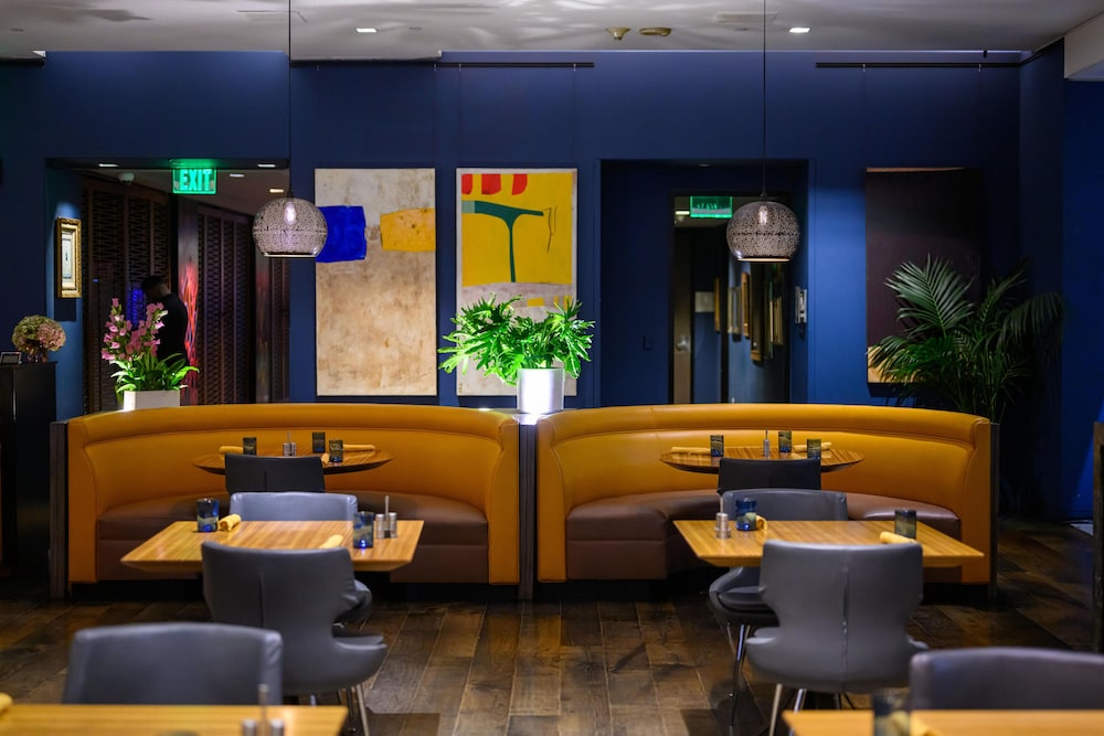 Sofitel LA at Beverly Hills — Restaurant & bars in Los Angeles, California