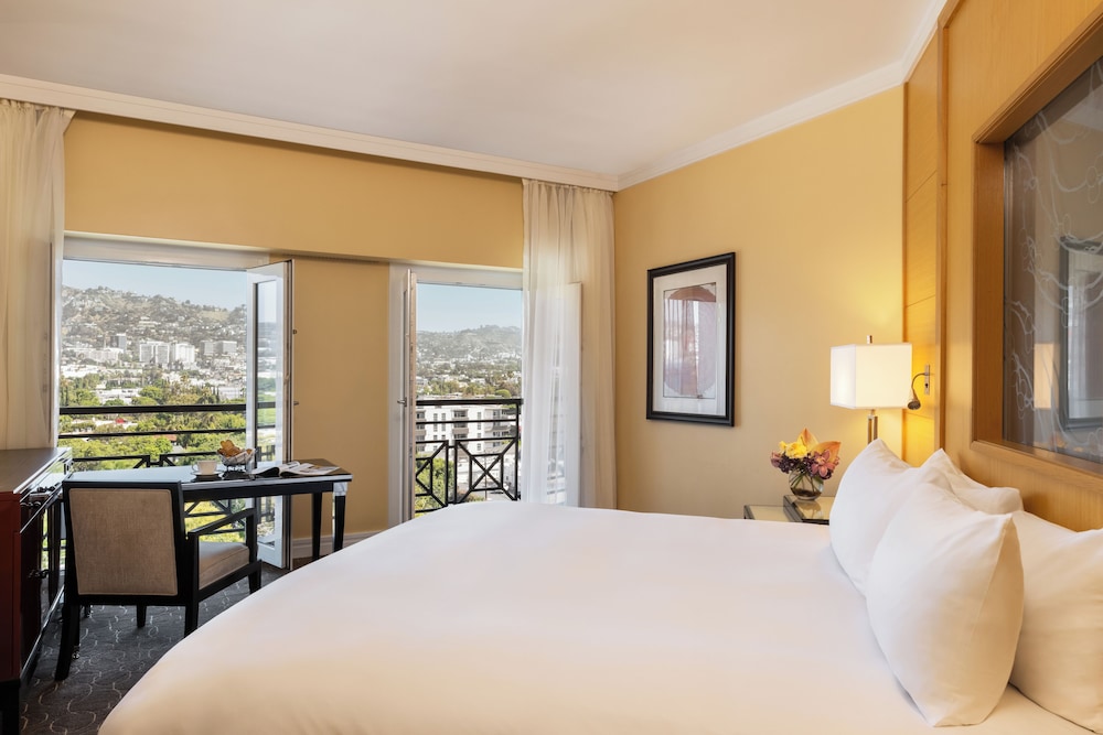 Sofitel LA at Beverly Hills — Hotel rooms in Los Angeles, California