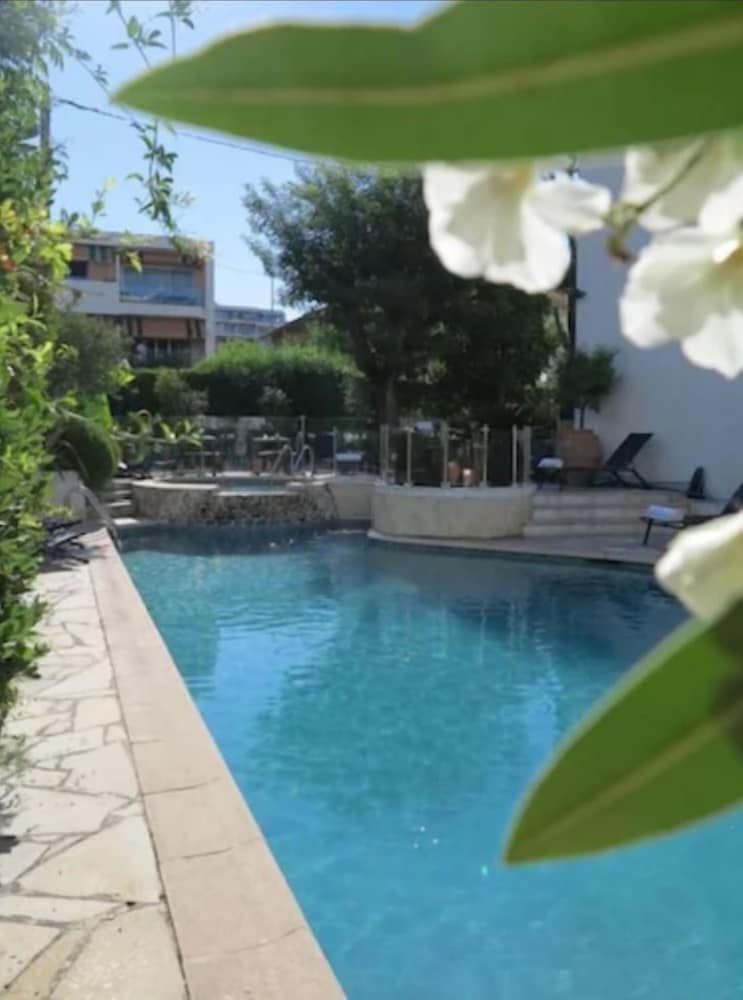 La Villa Cannes Croisette - zdjęcie 4