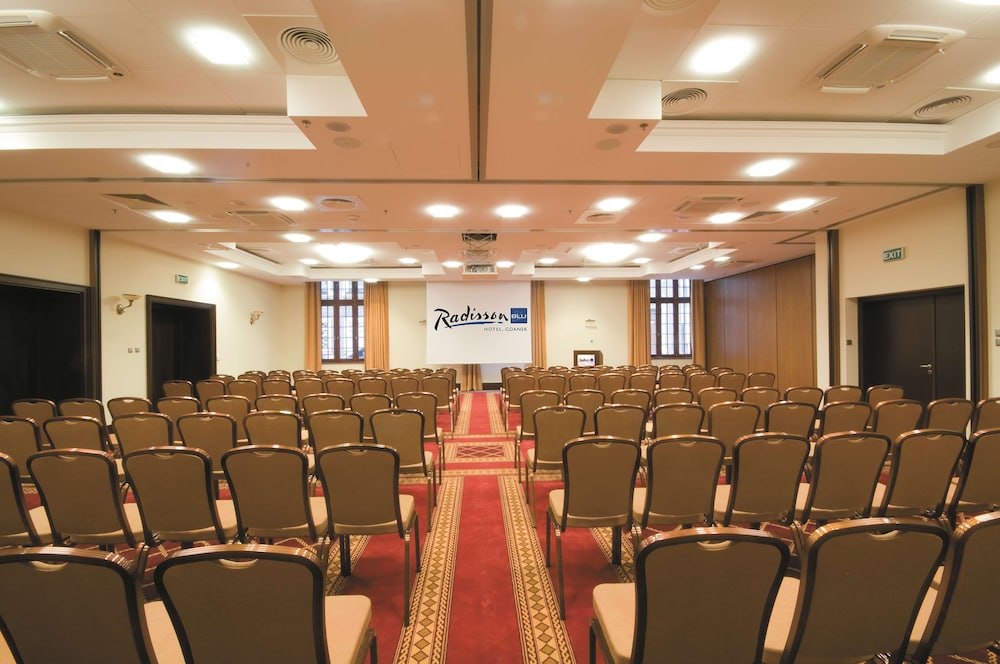 Radisson Blu Hotel, Gdansk — Hotel building in Gdansk, Pomeranian