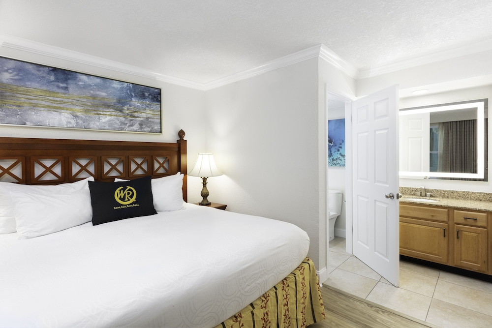Westgate Blue Tree Resort in Lake Buena Vista — Hotel rooms in Orlando, Florida