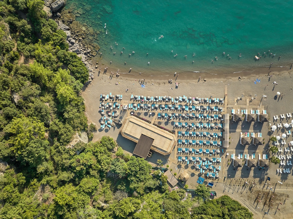 Litore Resort Hotel & Spa - All Inclusive — Outdoor in Okurcalar