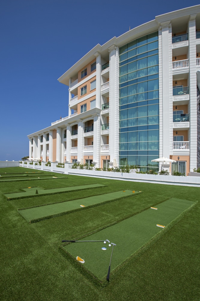 Litore Resort Hotel & Spa - All Inclusive — On-site activities in Okurcalar