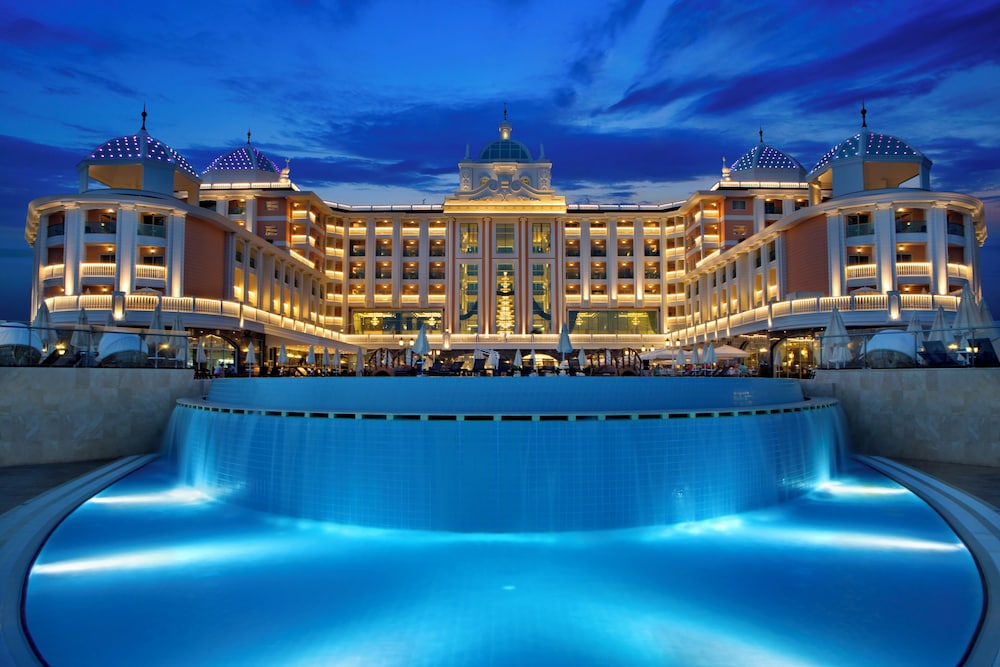 Litore Resort Hotel & Spa - All Inclusive — Pool in Okurcalar