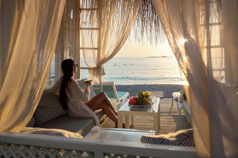 Litore Resort Hotel & Spa - All Inclusive — Outdoor in Okurcalar