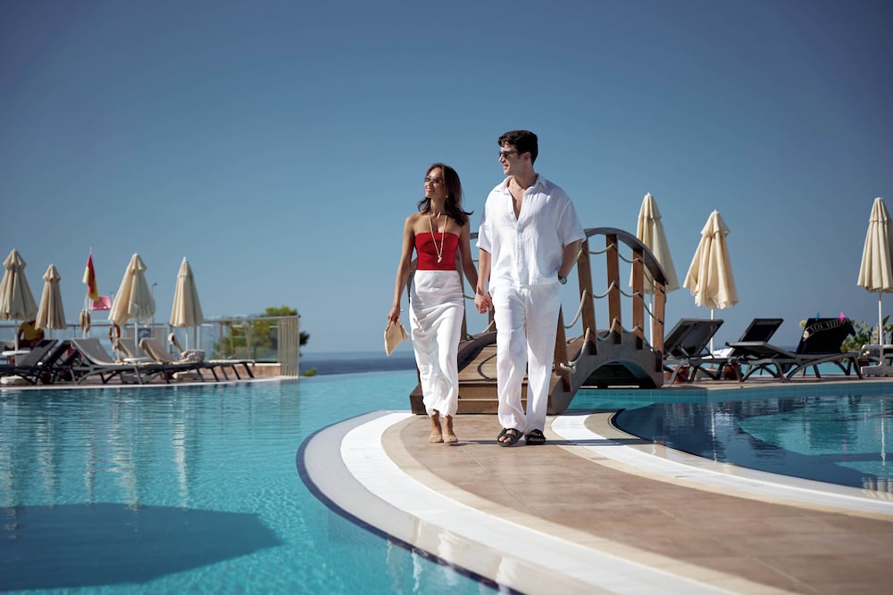 Litore Resort Hotel & Spa - All Inclusive — Rooms in Okurcalar
