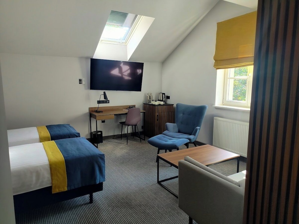 Grand Ascot Hotel — Hotel rooms in Krakow, Lesser Poland