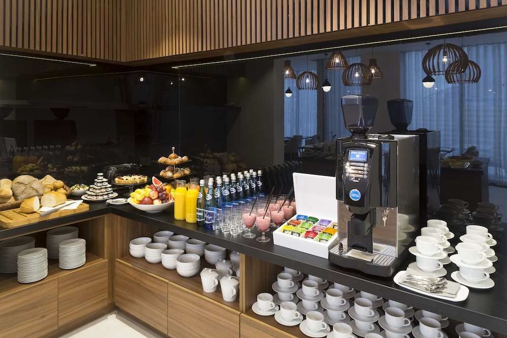 Grand Ascot Hotel — Restaurant & bars in Krakow, Lesser Poland
