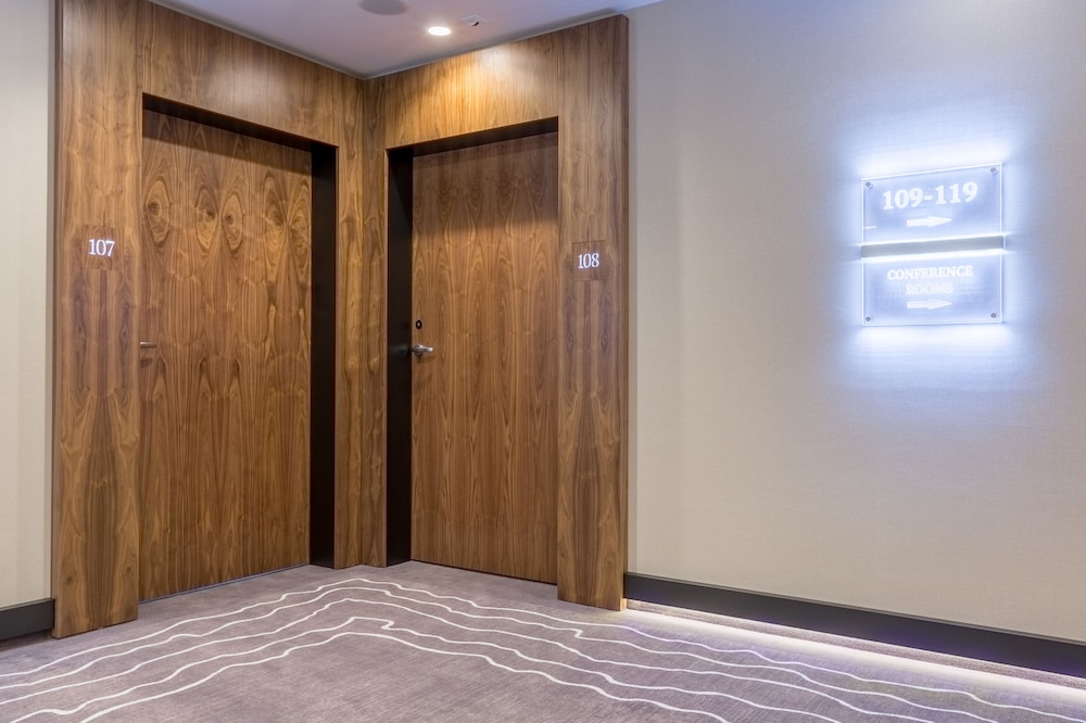 Grand Ascot Hotel — Hotel building in Krakow, Lesser Poland