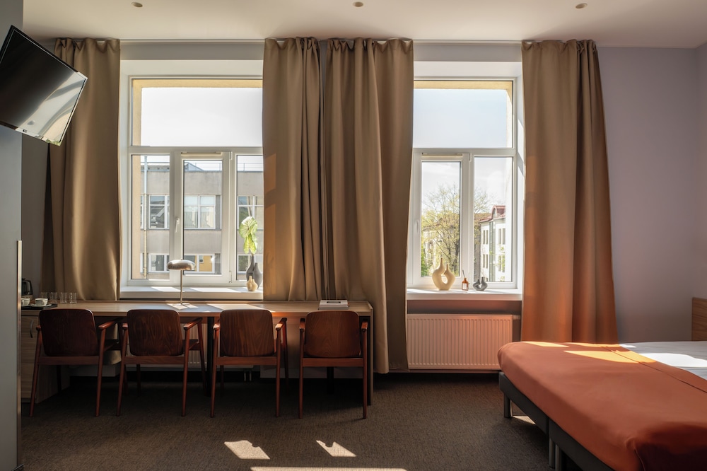 Corner Hotel - zdjęcie 2