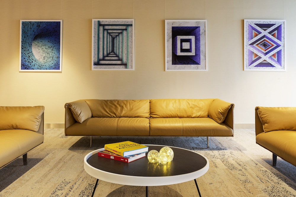 Pullman Paris Montparnasse Hotel — Hotel rooms in Paris, Ile-de-France