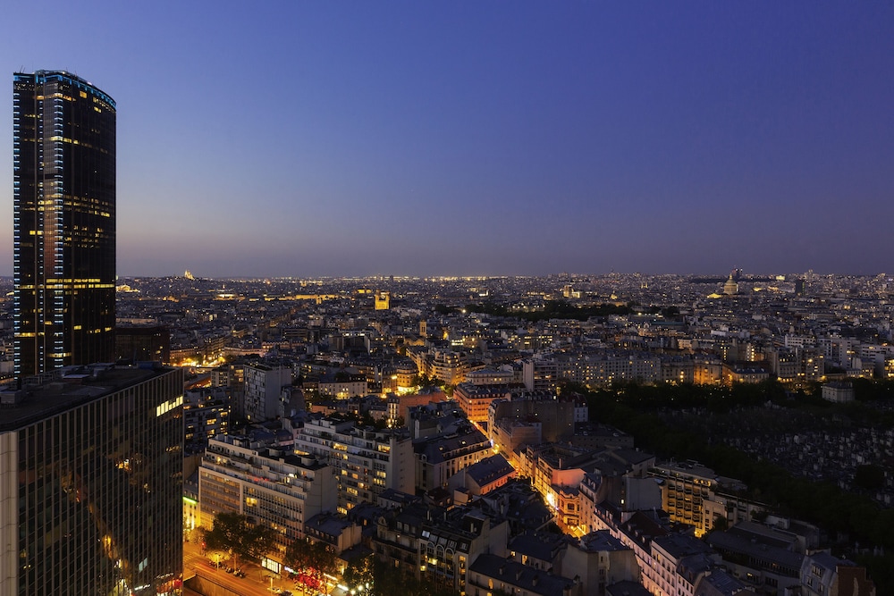 Pullman Paris Montparnasse Hotel — Attractions in the area in Paris, Ile-de-France