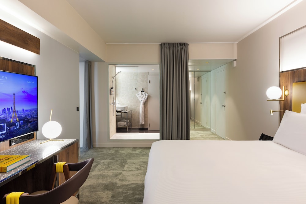 Pullman Paris Montparnasse Hotel — Hotel rooms in Paris, Ile-de-France