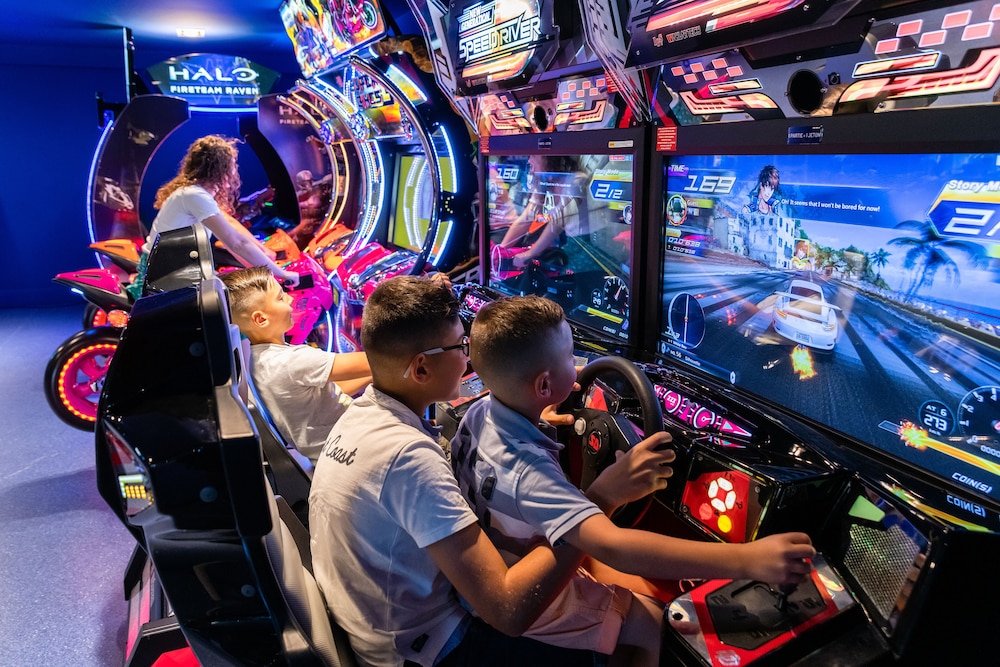 Grand Magic Hotel Marne La Vallée — Attractions for children in Disneyland Paris, Ile-de-France