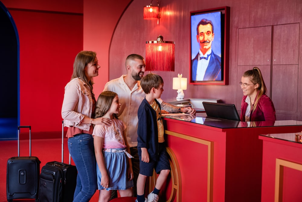 Grand Magic Hotel Marne La Vallée — Attractions for children in Disneyland Paris, Ile-de-France