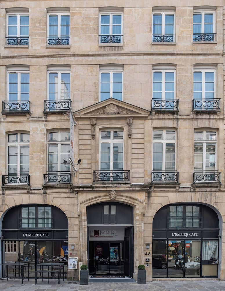 L'Empire Paris