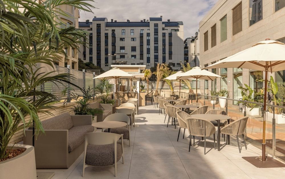 Hotel ILUNION Valencia 4 - zdjęcie 4
