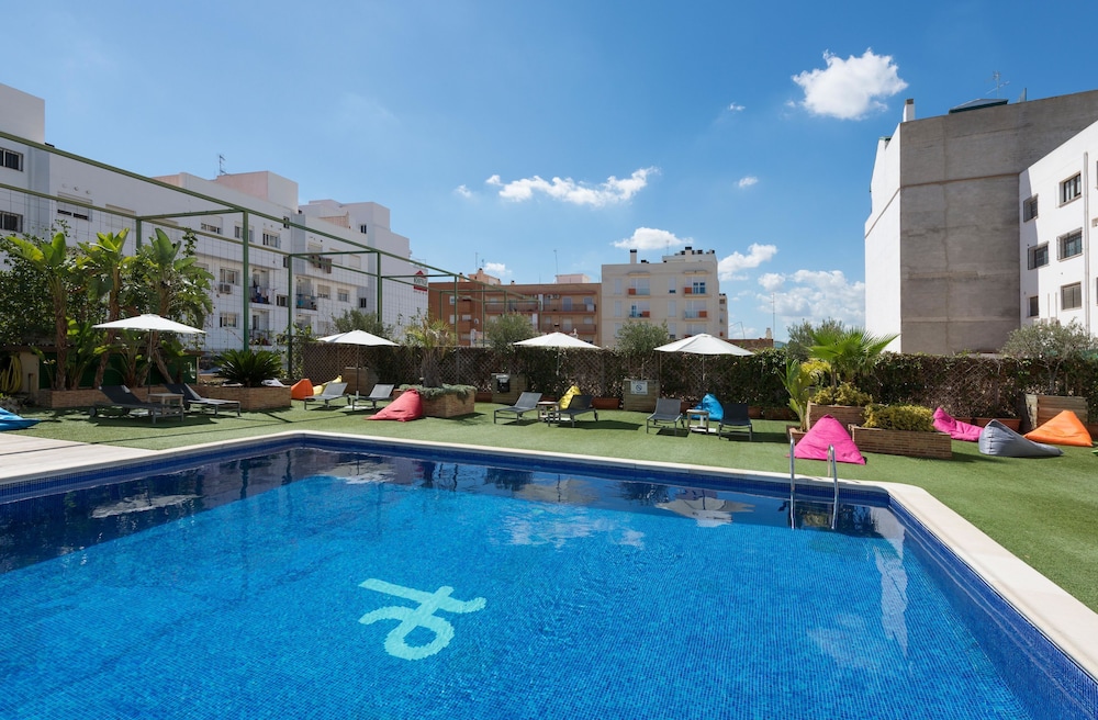 Hotel Port Feria Valencia - zdjęcie 3