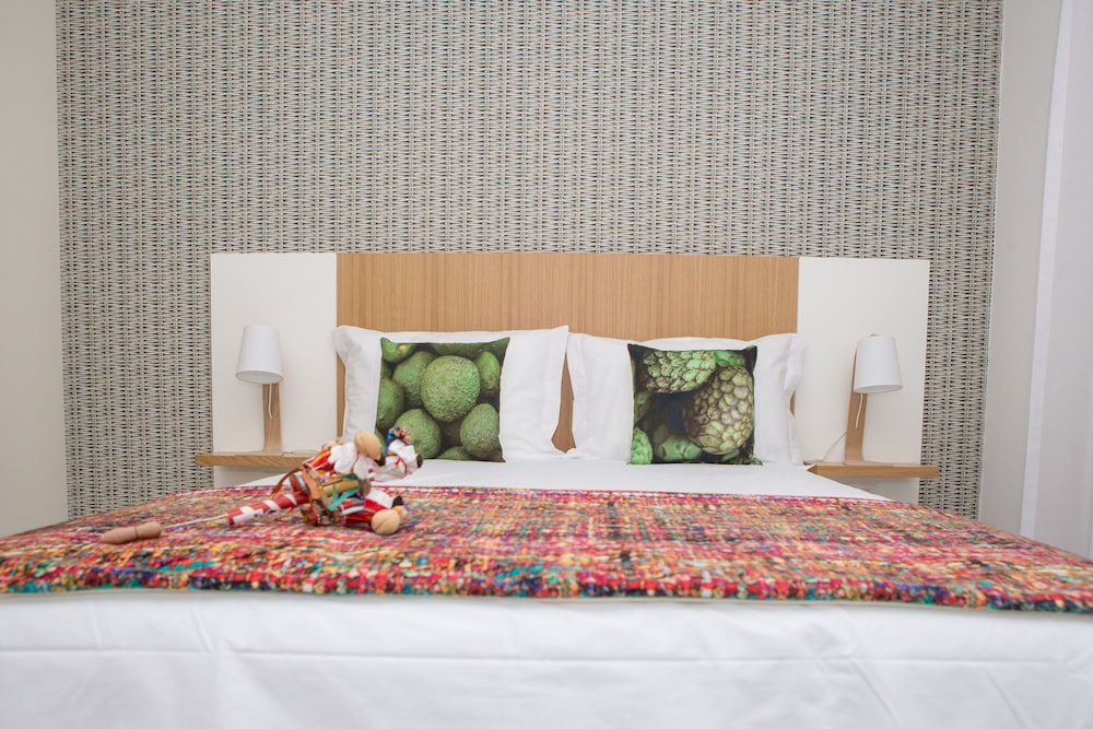 The Marketplace Apartments — Hotel rooms in Funchal, Madeira