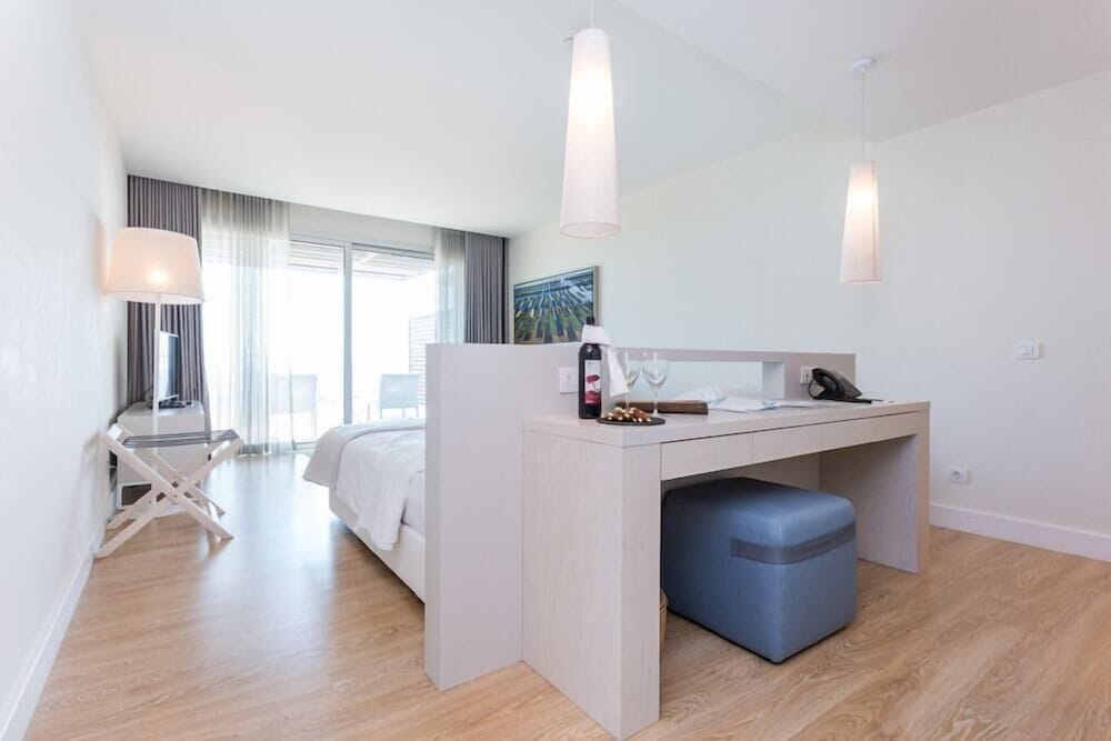 Palmares Beach House Hotel - Adults Friendly — Hotel rooms in Lagos, Faro
